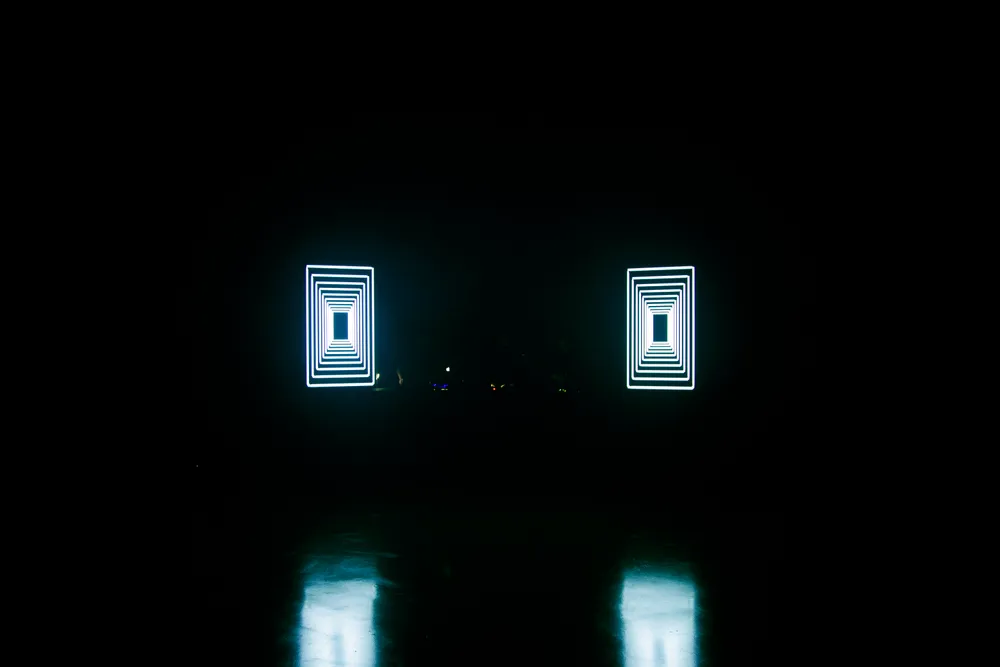 Decomposed (Live) — Image 1