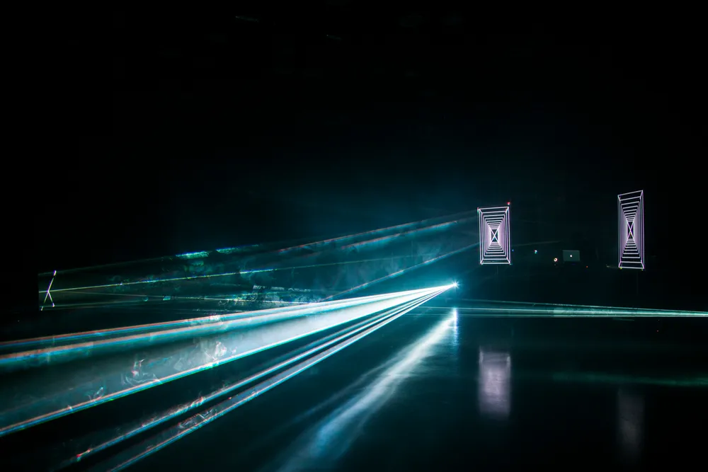 Decomposed (Live) — Image 16