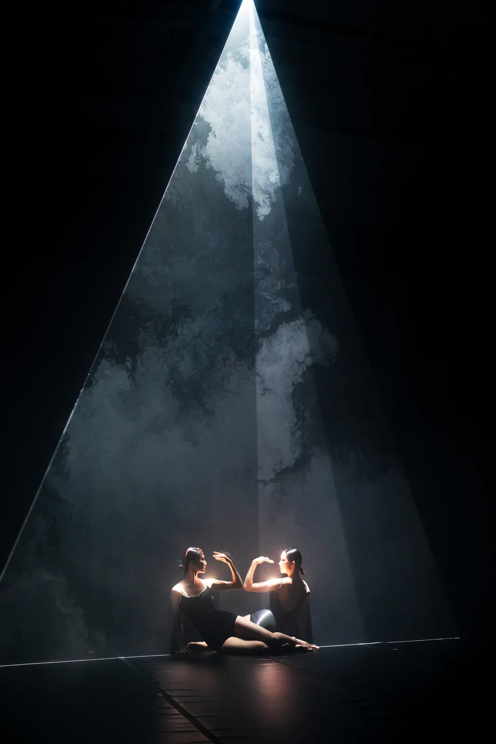 Over, Light, Space (겹,빛,간) — Image 7