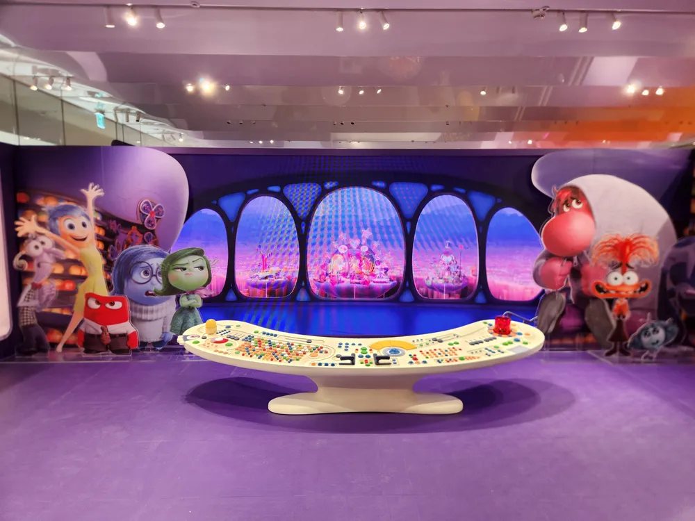 Disney Inside Out 2 Pop-up