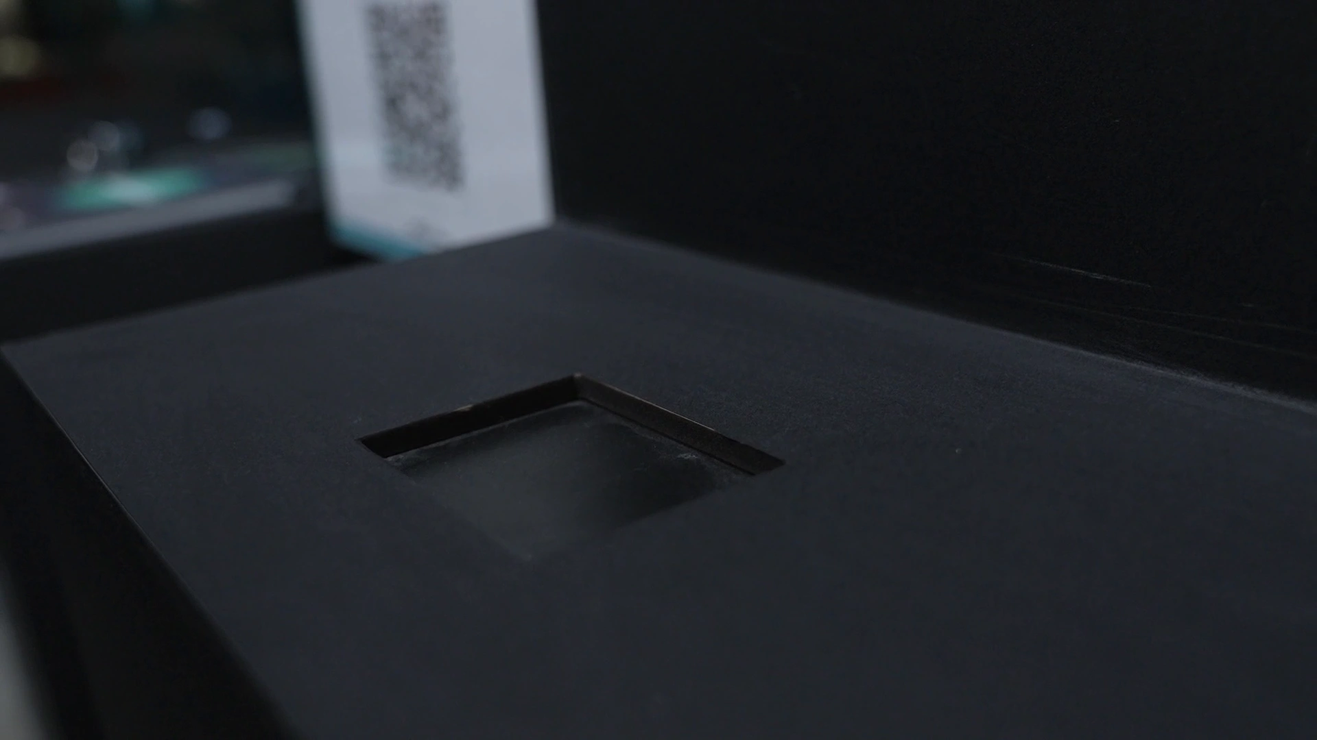 The on-site RFID reader recognizing wristbands